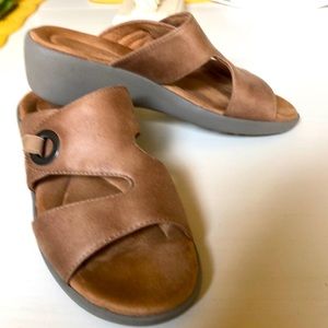 Easy Spirit Kaitrin Size 7